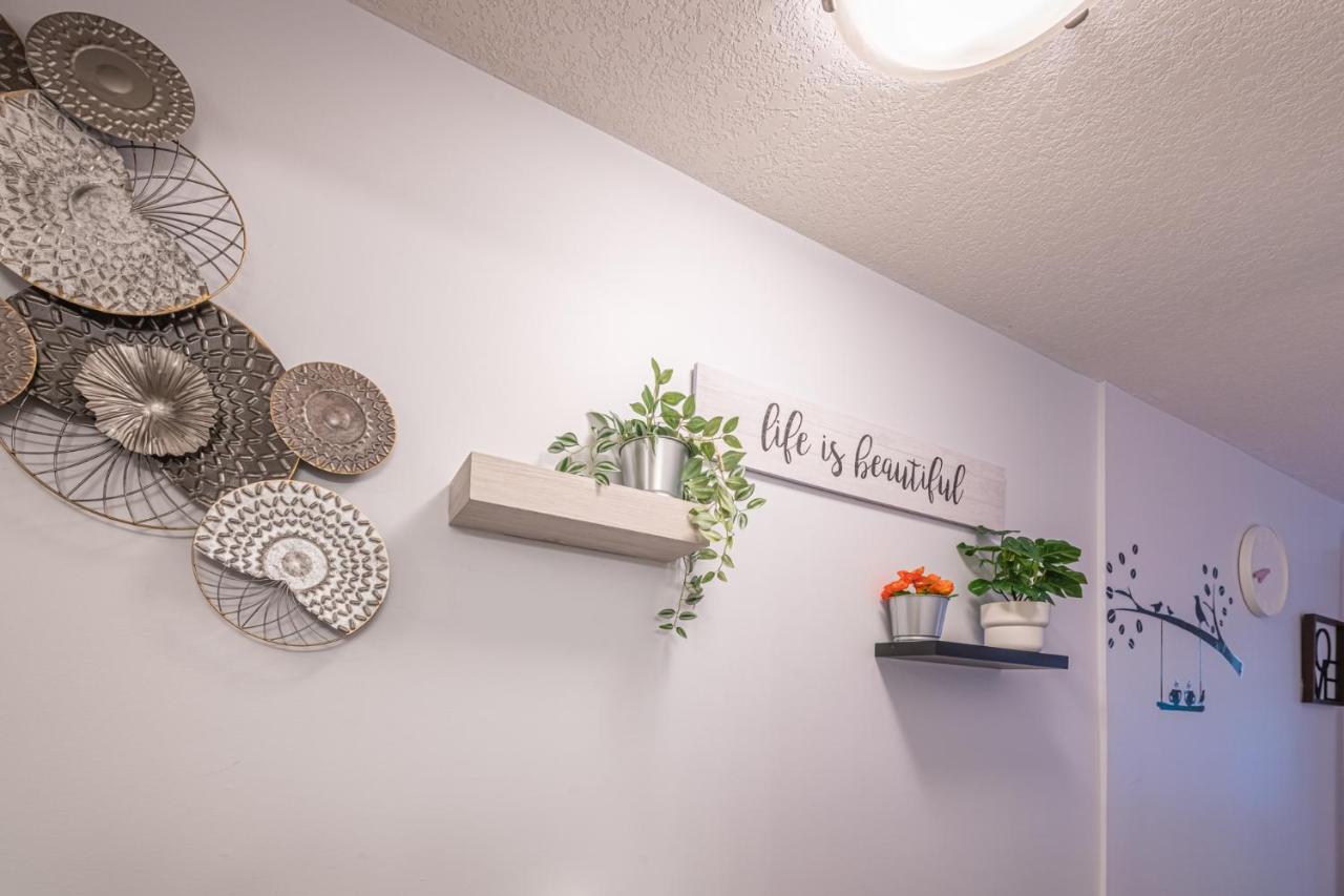 Romantic Studio With Kitchen & Ac & Bbq & A Huge Balcony 164 Canmore Exterior photo