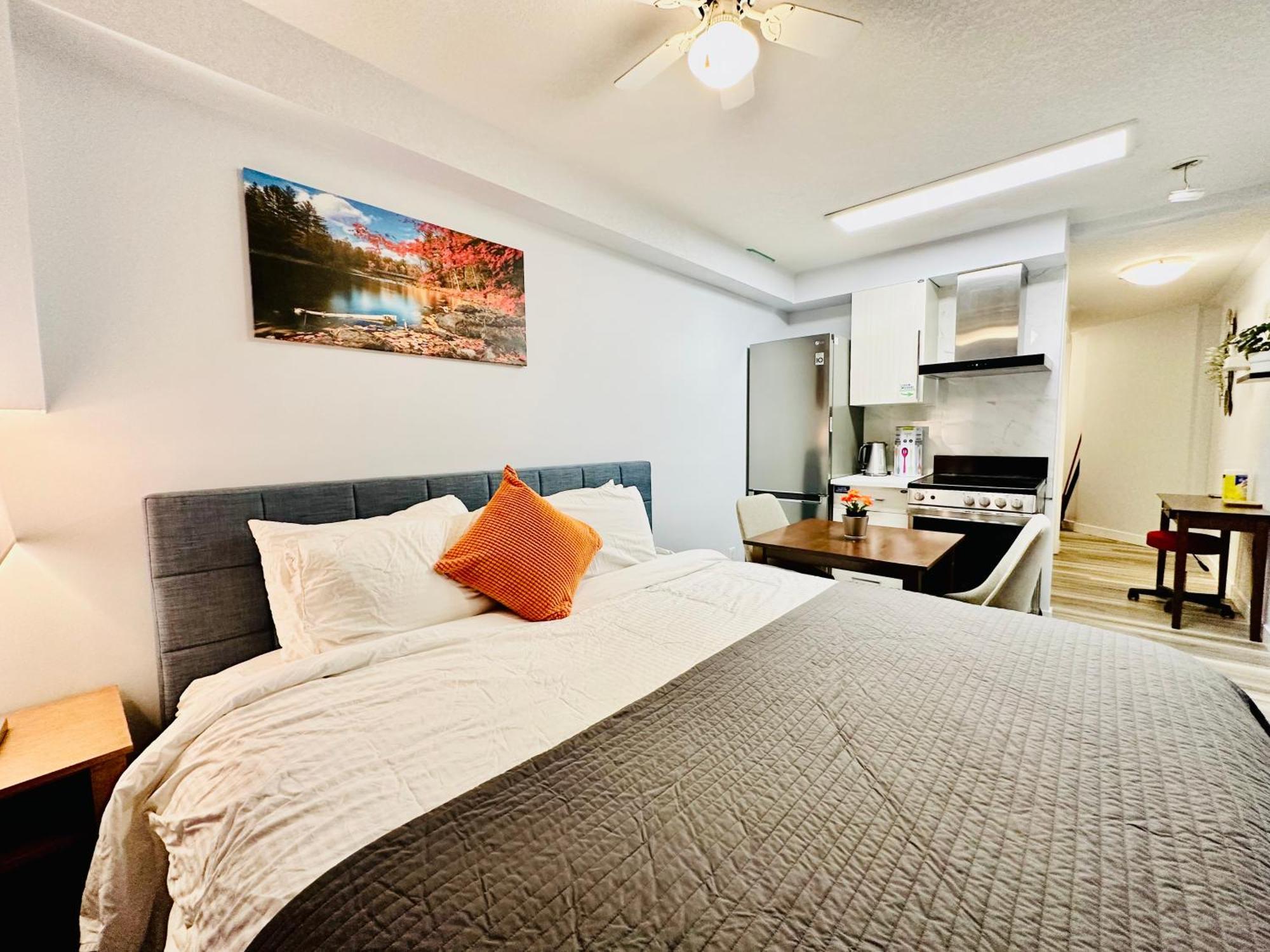 Romantic Studio With Kitchen & Ac & Bbq & A Huge Balcony 164 Canmore Exterior photo